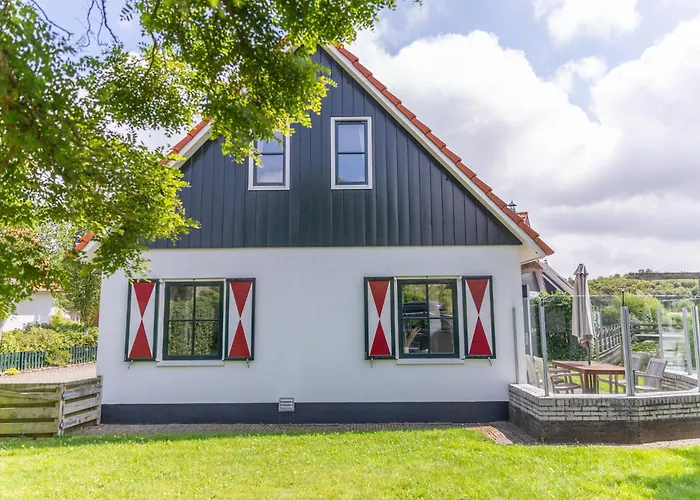 Vakantiehuis Buitenplaats 86 *